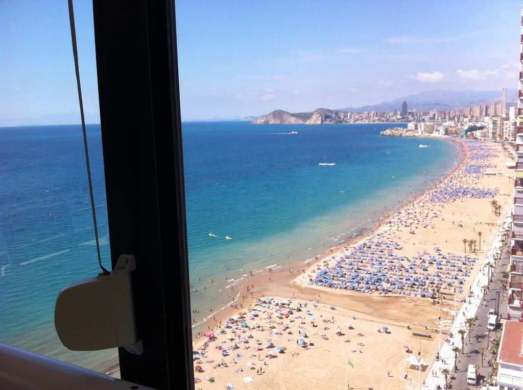 Apartamento Av Madrid 2H Benidorm Quarto foto